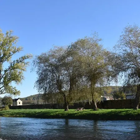 Joli Hebergement De Caractere En Bord De Riviere Saint-Vincent-sur-l'Isle Exterior photo